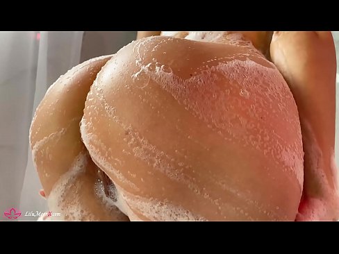 ❤️ UBrunette uphulula amaphambili ePussy ngeVibrator ukuya kwi-Intense Orgasm kwiShower Isondo kuthi  ❌
